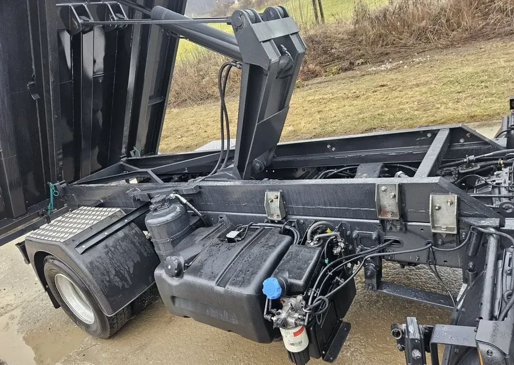 Renault Midlum 220 Dxi wywrot wywrotka kiper blokada - Savivartis sunkvežimis: foto 5 Renault Midlum 220 Dxi wywrot wywrotka kiper blokada - Savivartis sunkvežimis: foto 5