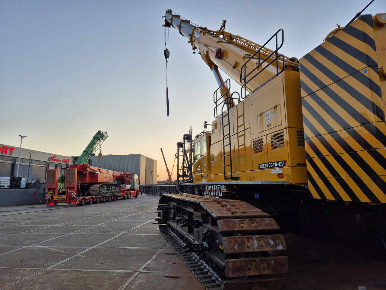 Sany SANY SCE 1500TB-EV - Vikšrinis kranas: foto 2 Sany SANY SCE 1500TB-EV - Vikšrinis kranas: foto 2