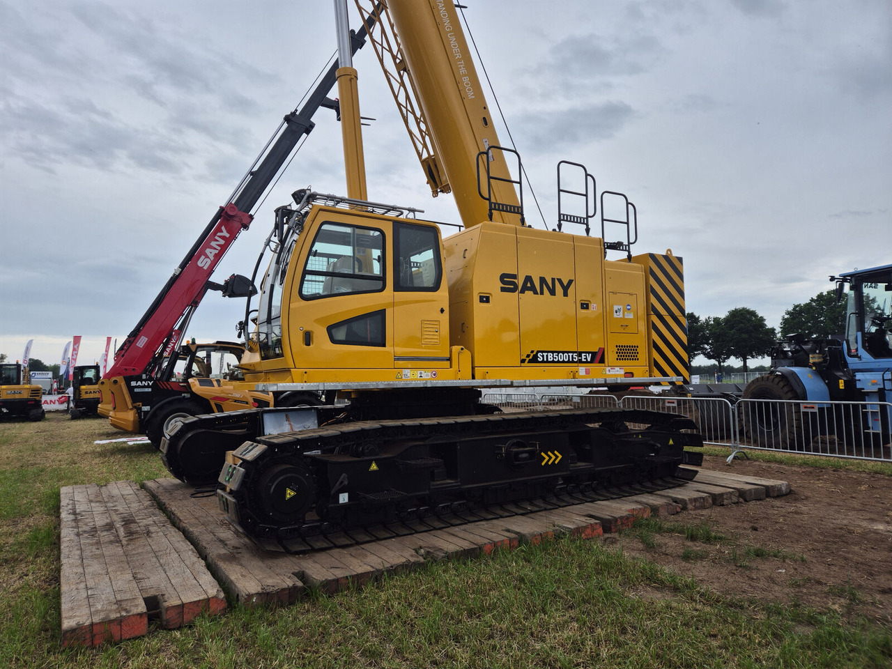 Sany SANY STB500T5-EV - Vikšrinis kranas: foto 5 Sany SANY STB500T5-EV - Vikšrinis kranas: foto 5