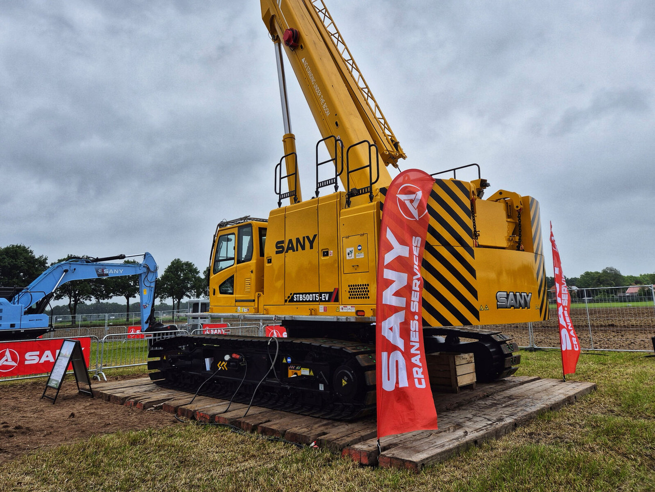 Sany SANY STB500T5-EV - Vikšrinis kranas: foto 2 Sany SANY STB500T5-EV - Vikšrinis kranas: foto 2