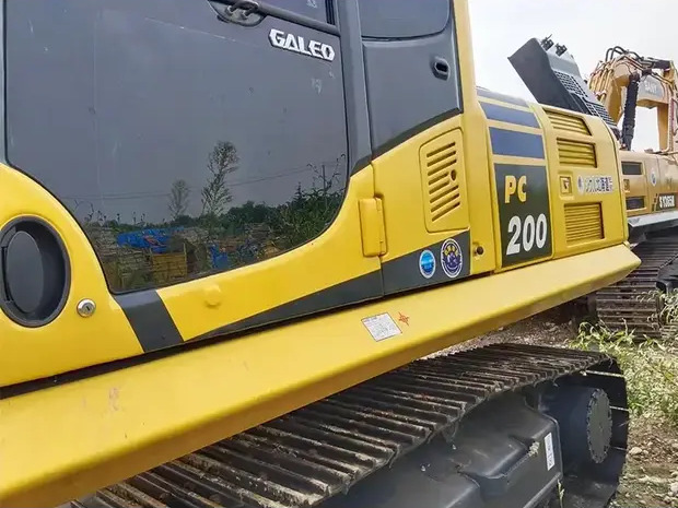 Vikšrinis ekskavatorius 2022 Komatsu PC220: foto 14