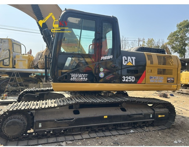 Vikšrinis ekskavatorius 2023 Caterpillar 325: foto 10