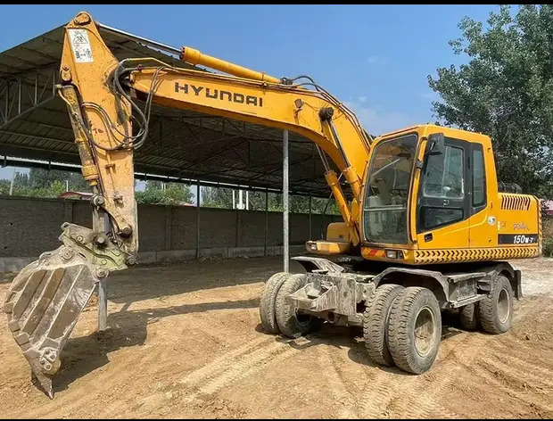 Vikšrinis ekskavatorius 2023 Hyundai 150W-7: foto 8