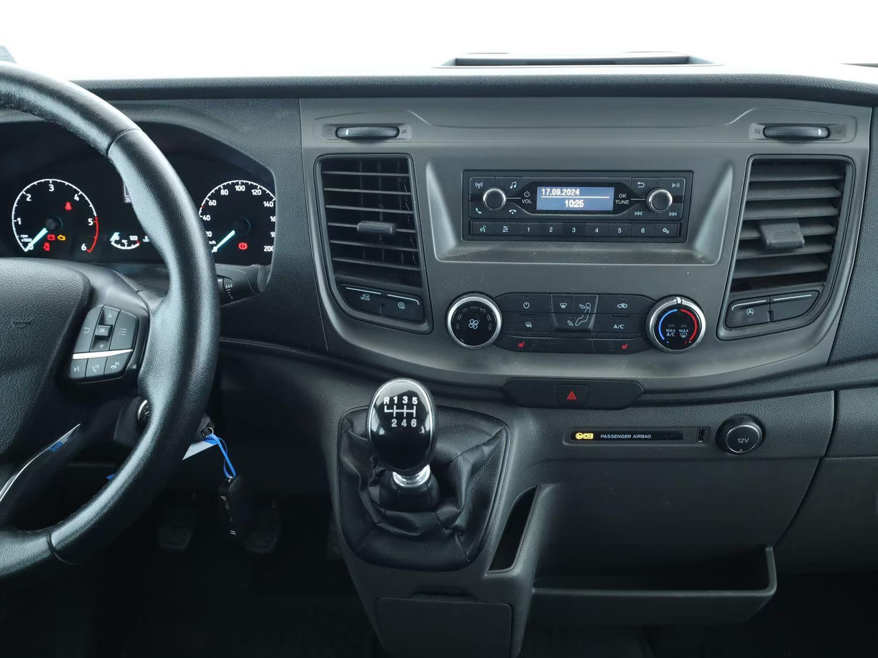 Komercinis automobilis, Komercinis automobilis su dviguba kabina Ford FT 310 2.0: foto 13 Komercinis automobilis, Komercinis automobilis su dviguba kabina Ford FT 310 2.0: foto 13