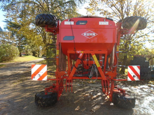 Kuhn MEGANT 500 - Kombinuota sėjamoji: foto 1 Kuhn MEGANT 500 - Kombinuota sėjamoji: foto 1