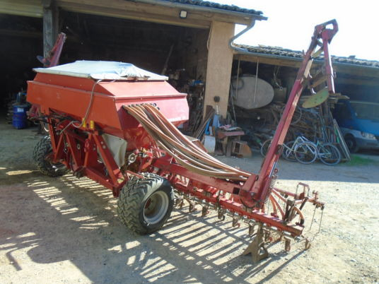 Kverneland DV6 - Sėjamoji: foto 2 Kverneland DV6 - Sėjamoji: foto 2