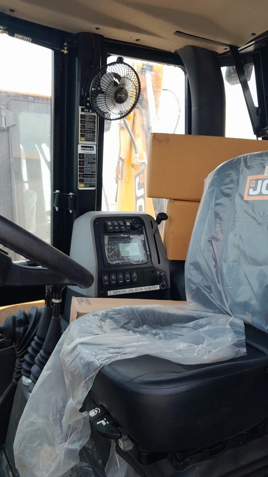 JCB 3DX - Ekskavatorius-krautuvas: foto 4 JCB 3DX - Ekskavatorius-krautuvas: foto 4