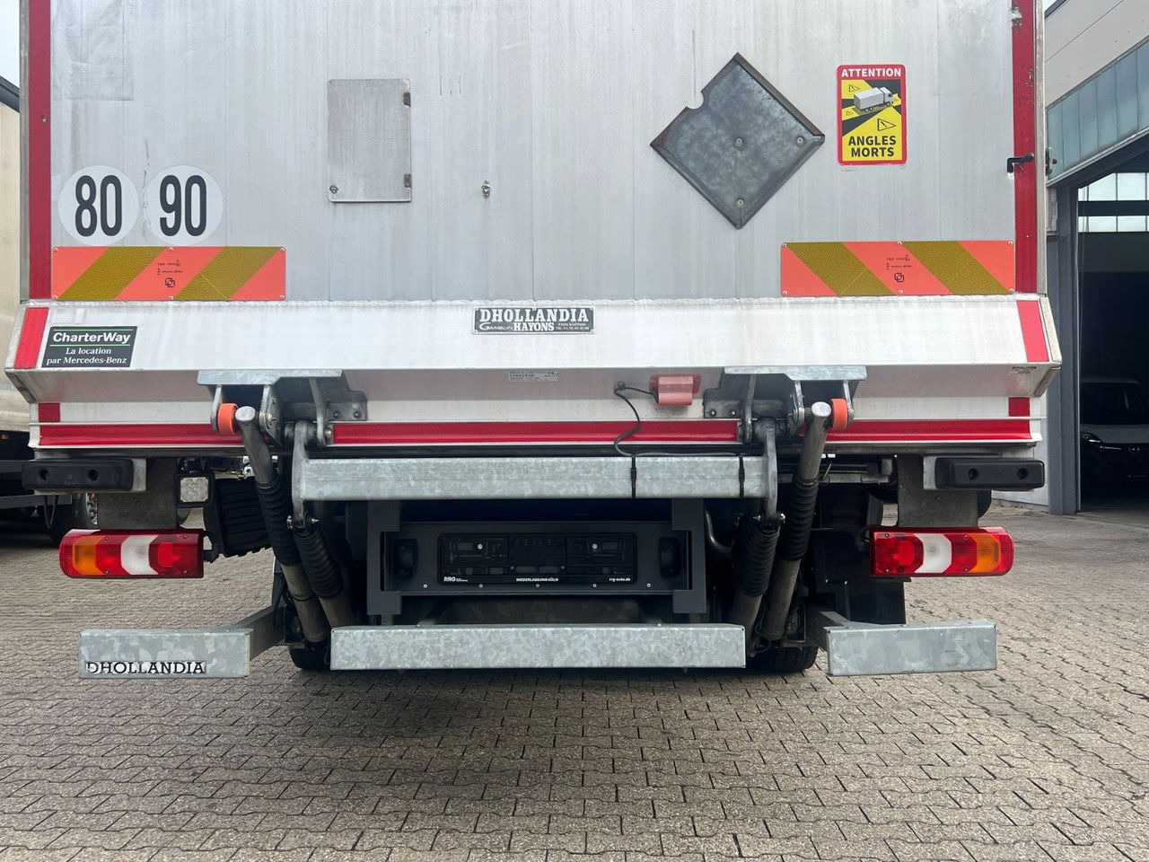 Mercedes-Benz Atego 1218 L Classic-Vermietung möglich-ADR-LBW - Furgonas sunkvežimis: foto 4 Mercedes-Benz Atego 1218 L Classic-Vermietung möglich-ADR-LBW - Furgonas sunkvežimis: foto 4