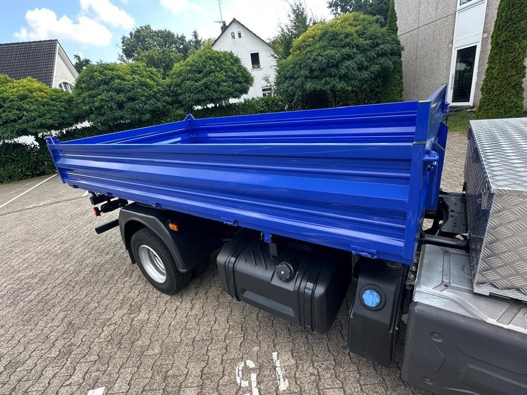 Renault D 12.240 Werkzeugkasten-Dreiseitenkipper 12 to - Savivartis sunkvežimis: foto 4 Renault D 12.240 Werkzeugkasten-Dreiseitenkipper 12 to - Savivartis sunkvežimis: foto 4