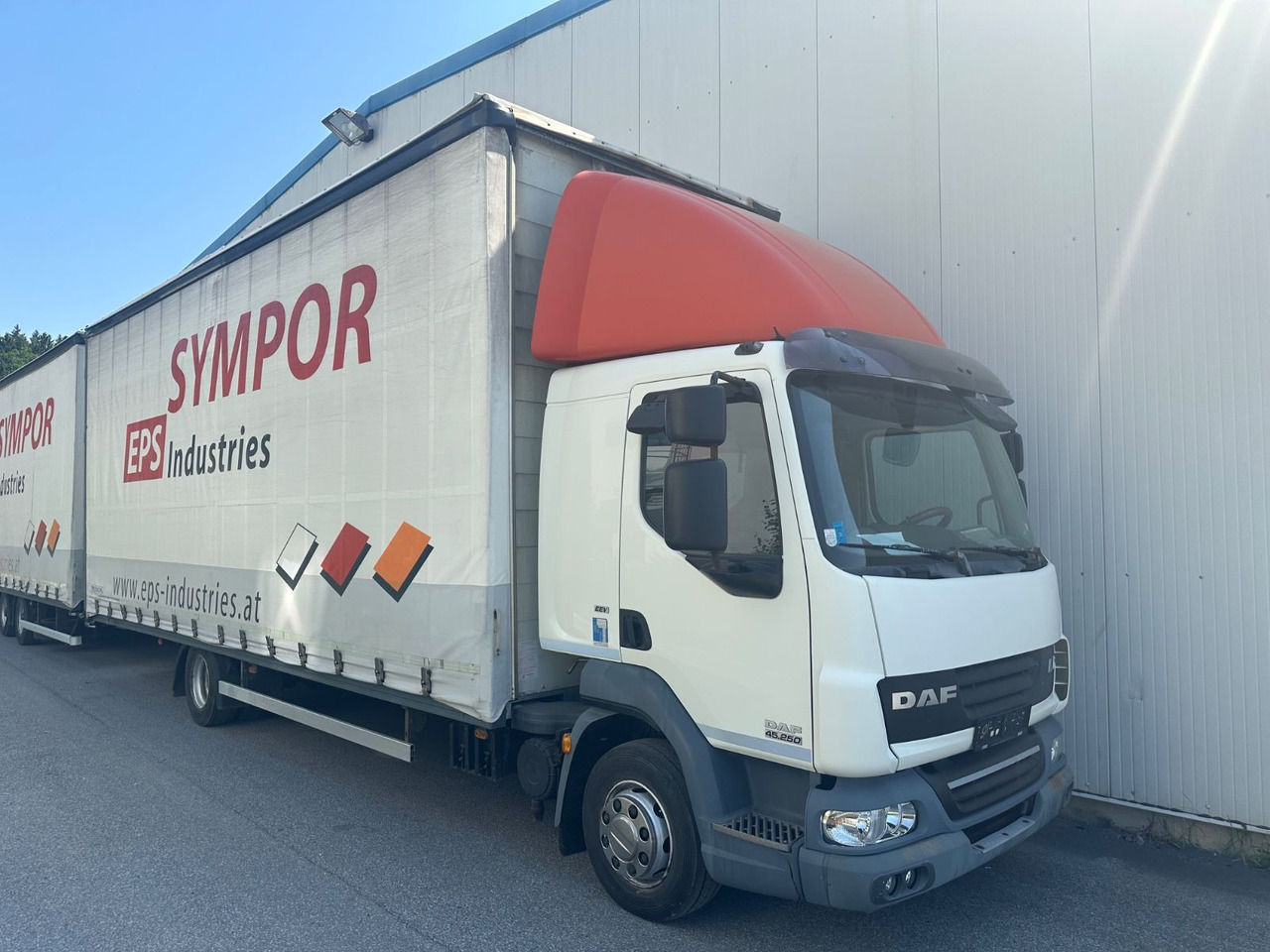 DAF LF 250 Schalter 120m° TÜV - Tentinis sunkvežimis: foto 2 DAF LF 250 Schalter 120m° TÜV - Tentinis sunkvežimis: foto 2