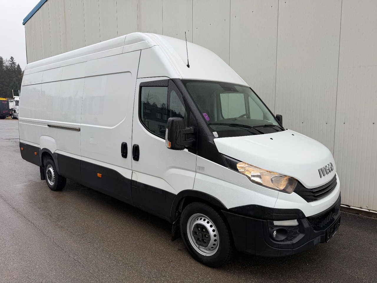 Iveco Daily 35S14 HiMatic L4H3 Maxi Iveco Daily 35S14 HiMatic L4H3 Maxi - Krovininis mikroautobusas: foto 2 Iveco Daily 35S14 HiMatic L4H3 Maxi Iveco Daily 35S14 HiMatic L4H3 Maxi - Krovininis mikroautobusas: foto 2