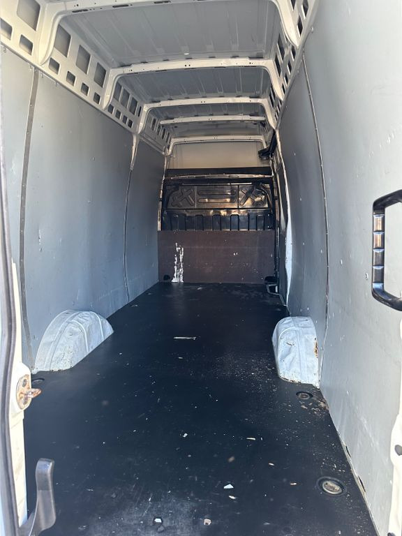Iveco Daily 35S14 MAXI L4H3 HiMatic Iveco Daily 35S14 MAXI L4H3 HiMatic - Krovininis mikroautobusas: foto 5 Iveco Daily 35S14 MAXI L4H3 HiMatic Iveco Daily 35S14 MAXI L4H3 HiMatic - Krovininis mikroautobusas: foto 5