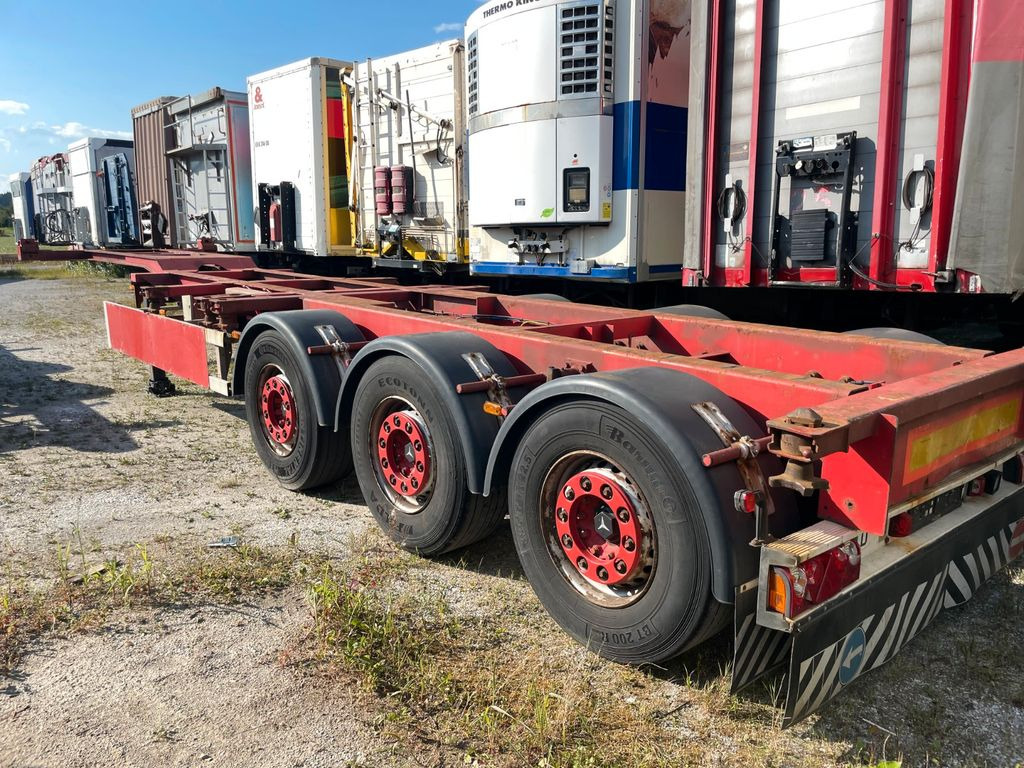 Renders 3 Achs Teleskop Liftachse Renders 3 Achs Teleskop Liftachse - Konteineris-vežimus/ Sukeisti kūną puspriekabė: foto 1 Renders 3 Achs Teleskop Liftachse Renders 3 Achs Teleskop Liftachse - Konteineris-vežimus/ Sukeisti kūną puspriekabė: foto 1