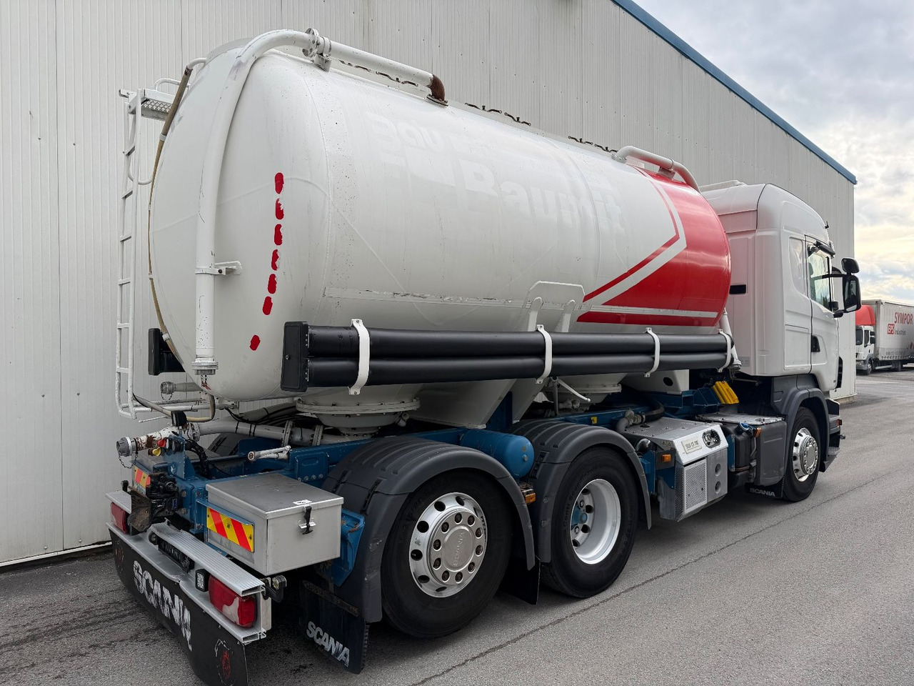 Scania R 480 Opticruise Highline Retarder PTO Standklim - Asenizatorius: foto 4 Scania R 480 Opticruise Highline Retarder PTO Standklim - Asenizatorius: foto 4