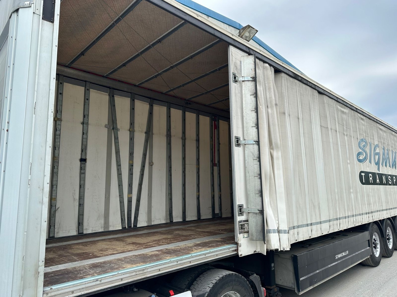 Schwarzmüller S1 J Getränkeplane LIFT BBW - Tentinė puspriekabė: foto 5 Schwarzmüller S1 J Getränkeplane LIFT BBW - Tentinė puspriekabė: foto 5