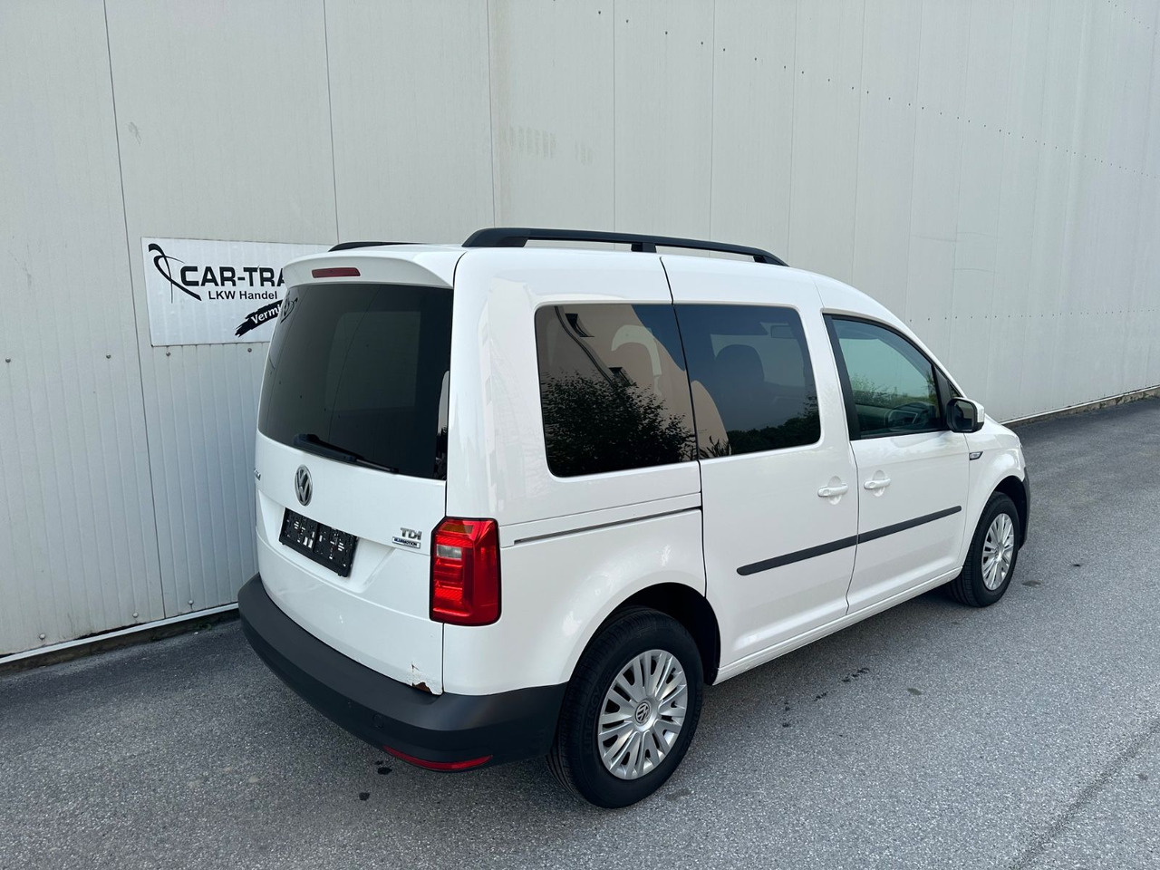 Volkswagen Caddy 2,0TDI 75kW BMT Beach - Keleivinis furgonas: foto 4 Volkswagen Caddy 2,0TDI 75kW BMT Beach - Keleivinis furgonas: foto 4