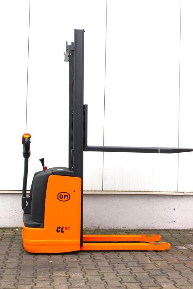 OM CL10,5ac - Batterie NEU - Keltuvas: foto 4 OM CL10,5ac - Batterie NEU - Keltuvas: foto 4