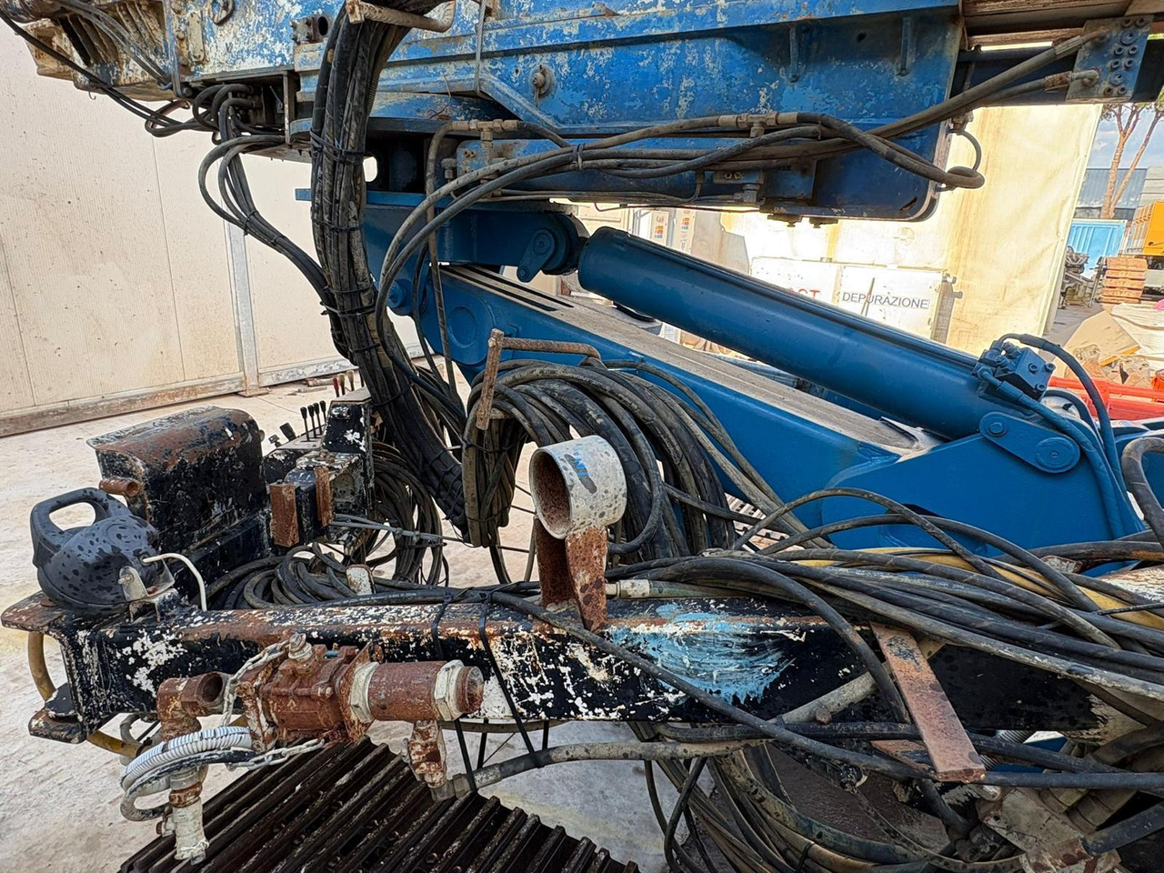 Soilmec SM 401 - Gręžimo mašina: foto 3 Soilmec SM 401 - Gręžimo mašina: foto 3