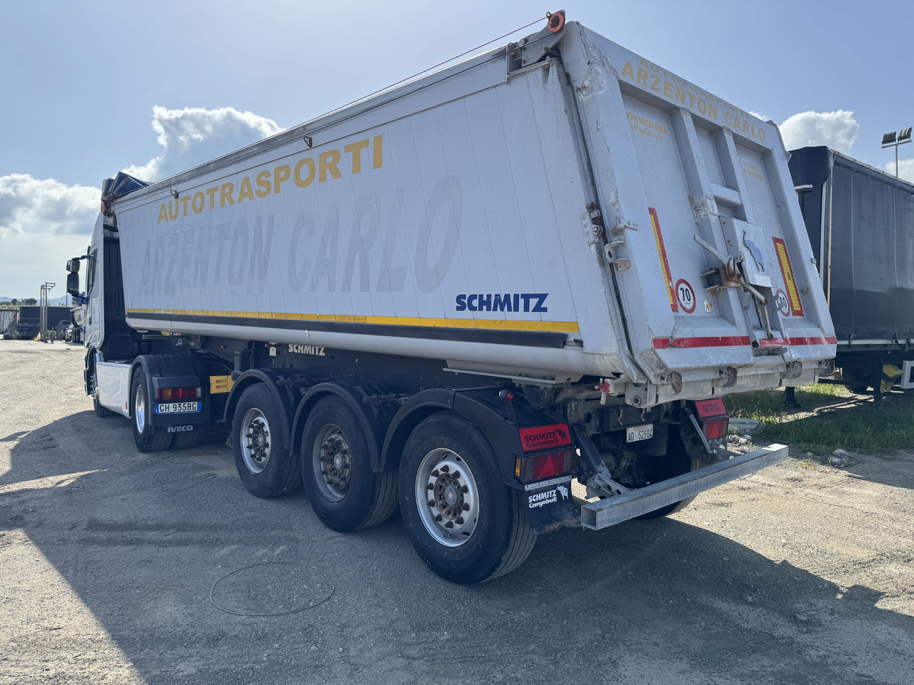 SCHMITZ SR Ribaltabile Post. in Alluminio - Savivartis puspriekabė: foto 2 SCHMITZ SR Ribaltabile Post. in Alluminio - Savivartis puspriekabė: foto 2