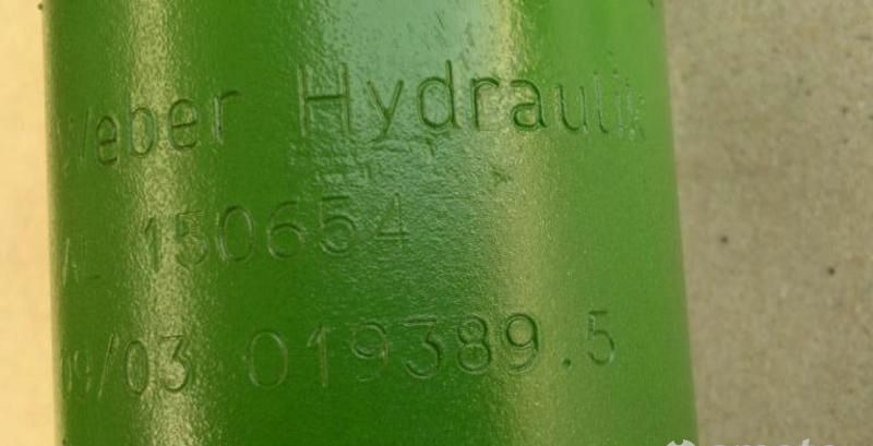 JOHN DEERE 6420 SIŁOWNIK AL150654 - Vairavimo sistema: foto 2 JOHN DEERE 6420 SIŁOWNIK AL150654 - Vairavimo sistema: foto 2