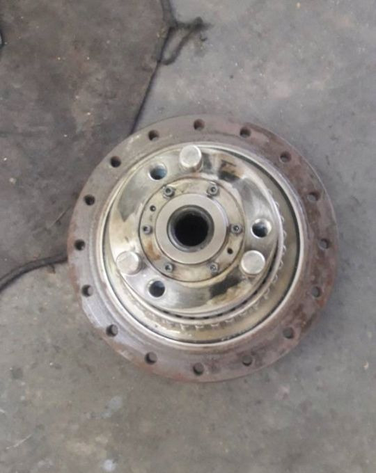 YANMAR i inne obudowa zwolnicy WR65B151C - Transmisija: foto 5 YANMAR i inne obudowa zwolnicy WR65B151C - Transmisija: foto 5