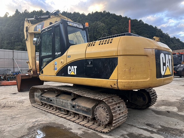 CAT 320D-E - Vikšrinis ekskavatorius: foto 4 CAT 320D-E - Vikšrinis ekskavatorius: foto 4