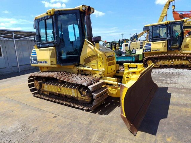 KOMATSU D31PX-22 - Buldozeris: foto 5 KOMATSU D31PX-22 - Buldozeris: foto 5