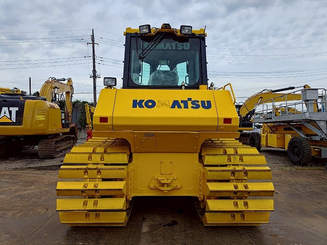 KOMATSU D65PX-18 - Buldozeris: foto 4 KOMATSU D65PX-18 - Buldozeris: foto 4