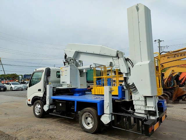 TADANO BT-110-1 - Autobokštelio: foto 3 TADANO BT-110-1 - Autobokštelio: foto 3