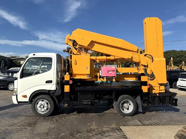 TADANO BT-200-2 - Autobokštelio: foto 2 TADANO BT-200-2 - Autobokštelio: foto 2