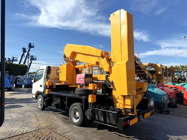 TADANO BT-200-2 - Autobokštelio: foto 3 TADANO BT-200-2 - Autobokštelio: foto 3