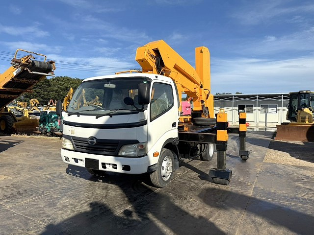 Autobokštelio TADANO BT-200-2: foto 9 Autobokštelio TADANO BT-200-2: foto 9