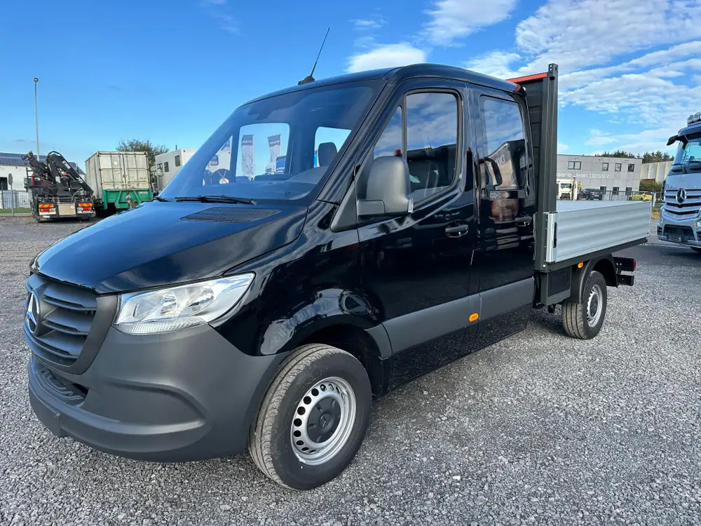 Mercedes-Benz Sprinter 317 CDI * BRAND NEW*CREW CAB 7 SEATS - Bortinis automobilis, Komercinis automobilis su dviguba kabina: foto 1 Mercedes-Benz Sprinter 317 CDI * BRAND NEW*CREW CAB 7 SEATS - Bortinis automobilis, Komercinis automobilis su dviguba kabina: foto 1