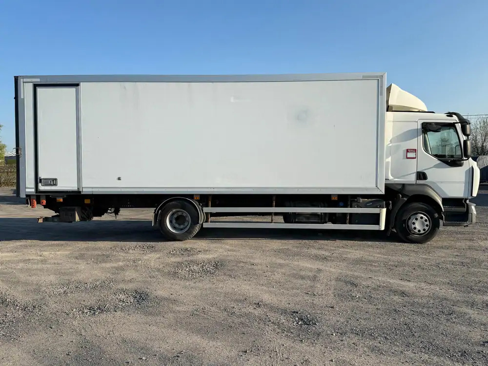 Renault D14 250 *D14 250 cv* - Furgonas sunkvežimis: foto 3 Renault D14 250 *D14 250 cv* - Furgonas sunkvežimis: foto 3