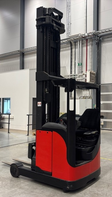 LINDE - Krautuvas su šakėmis: foto 1 LINDE - Krautuvas su šakėmis: foto 1