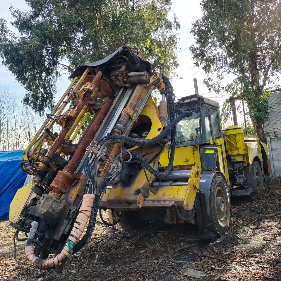 Atlas Copco SIMBA M4C DTH - Kasybos mašina: foto 1 Atlas Copco SIMBA M4C DTH - Kasybos mašina: foto 1