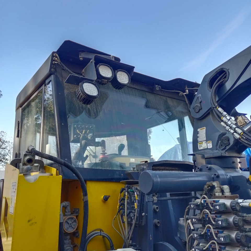DEUTZ D914 LO4 TIER 3 - Kasybos mašina: foto 1 DEUTZ D914 LO4 TIER 3 - Kasybos mašina: foto 1