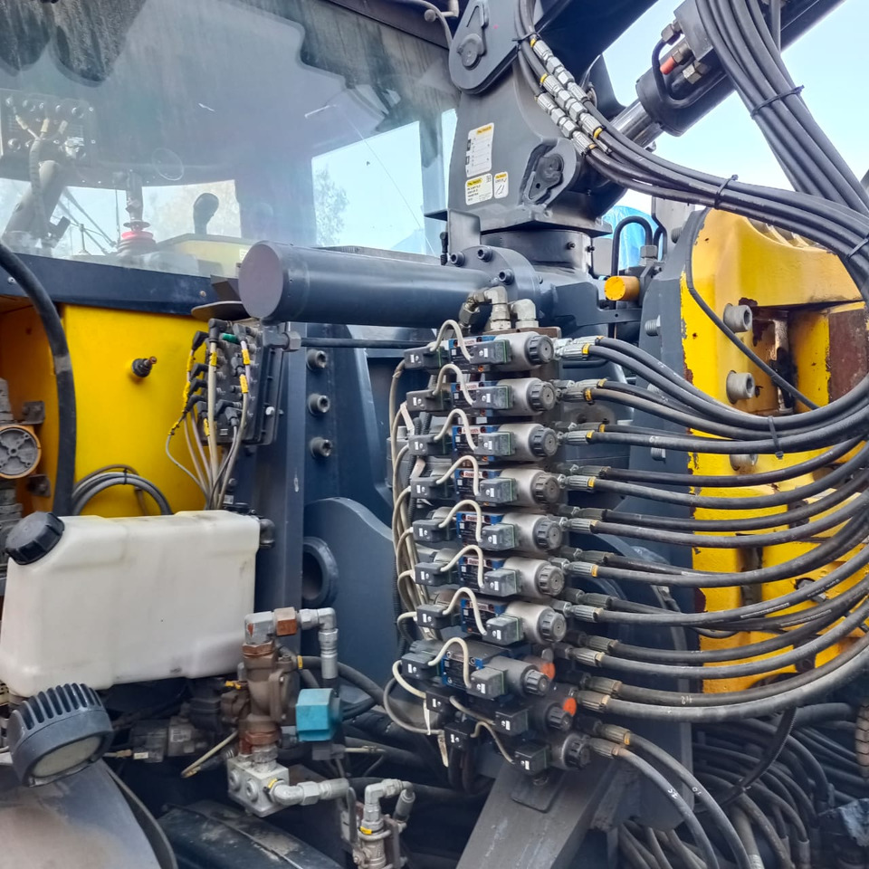 DEUTZ D914 LO4 TIER 3 - Kasybos mašina: foto 3 DEUTZ D914 LO4 TIER 3 - Kasybos mašina: foto 3