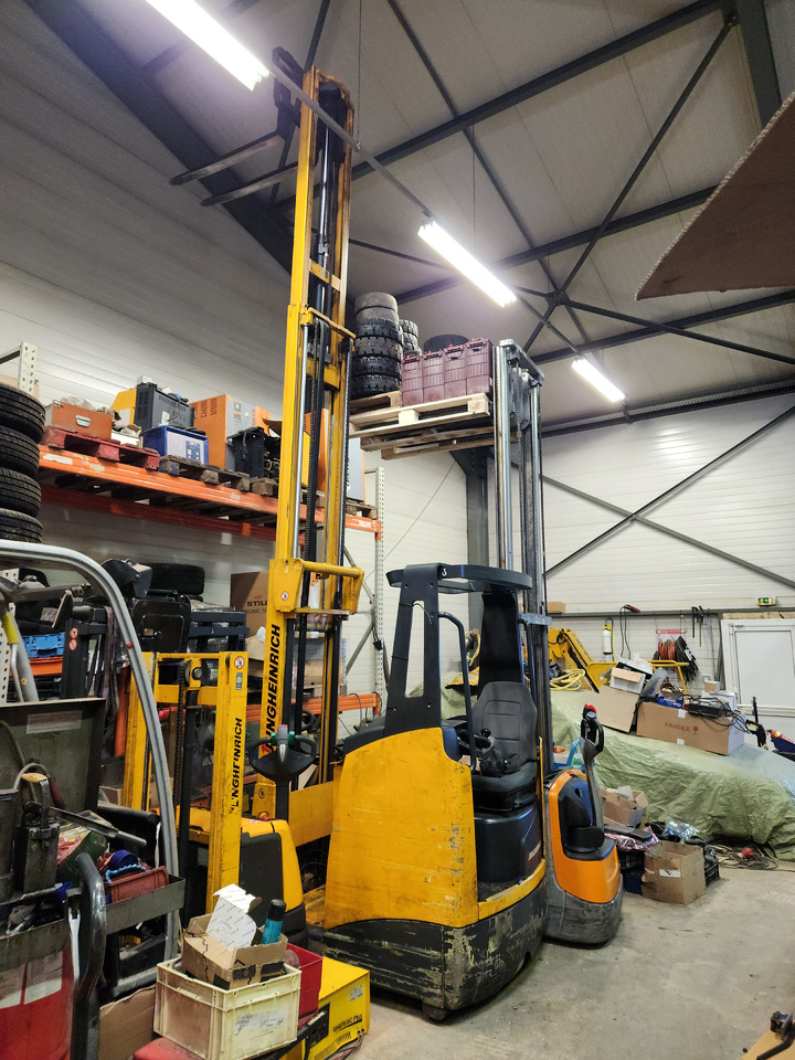 JUNGHEINRICH ETV112 - Krautuvas su šakėmis: foto 2 JUNGHEINRICH ETV112 - Krautuvas su šakėmis: foto 2