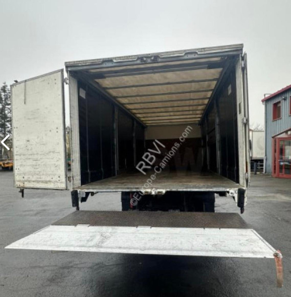 RENAULT MIDLUM 12.220 - Tentinis sunkvežimis: foto 3 RENAULT MIDLUM 12.220 - Tentinis sunkvežimis: foto 3