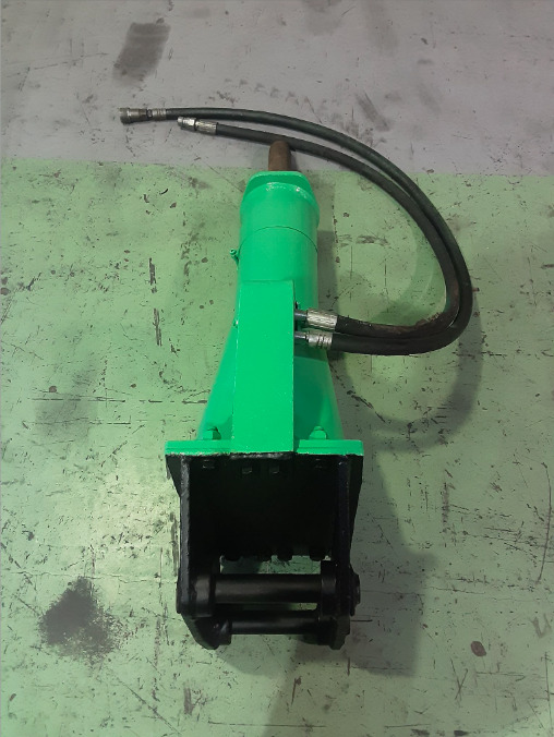 MONTABERT BRP70 - Hidraulinis kūjis: foto 2 MONTABERT BRP70 - Hidraulinis kūjis: foto 2