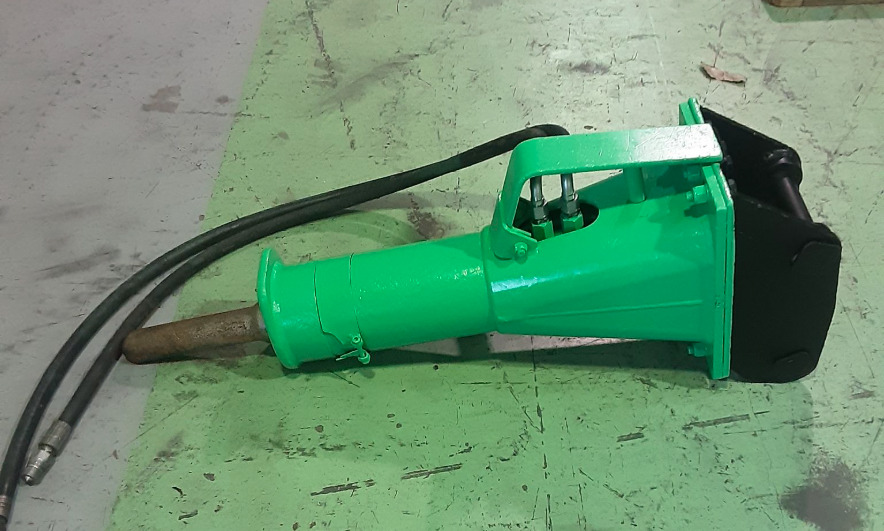 MONTABERT BRP70 - Hidraulinis kūjis: foto 1 MONTABERT BRP70 - Hidraulinis kūjis: foto 1