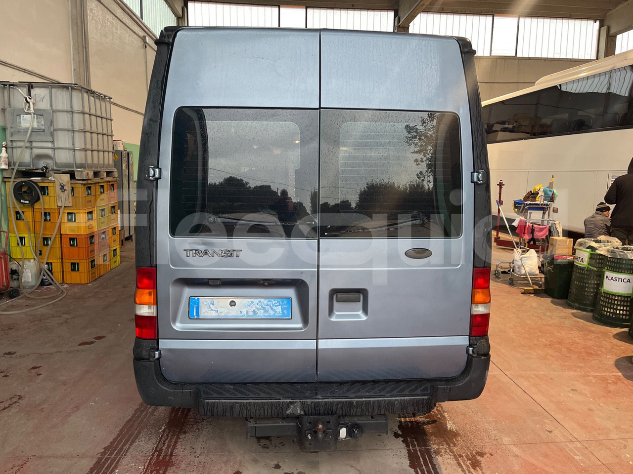 Ford Transit - Mikroautobusas, Keleivinis furgonas: foto 4 Ford Transit - Mikroautobusas, Keleivinis furgonas: foto 4
