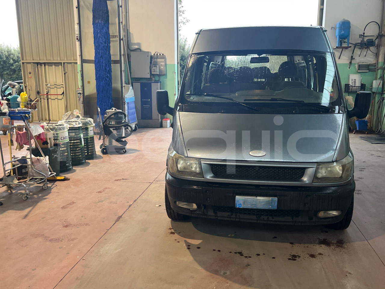 Ford Transit - Mikroautobusas, Keleivinis furgonas: foto 2 Ford Transit - Mikroautobusas, Keleivinis furgonas: foto 2