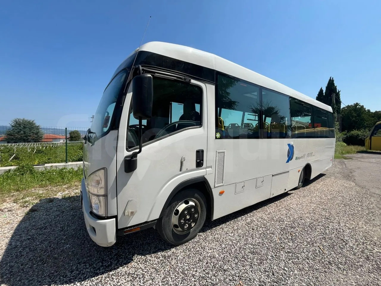 Isuzu P65 - Mokyklinis autobusas: foto 4 Isuzu P65 - Mokyklinis autobusas: foto 4