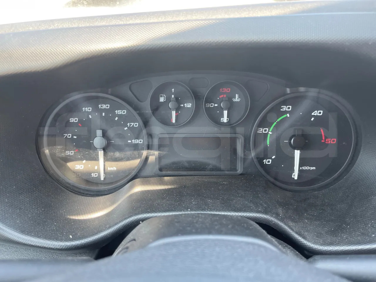 Iveco Daily - Mikroautobusas, Keleivinis furgonas: foto 2 Iveco Daily - Mikroautobusas, Keleivinis furgonas: foto 2