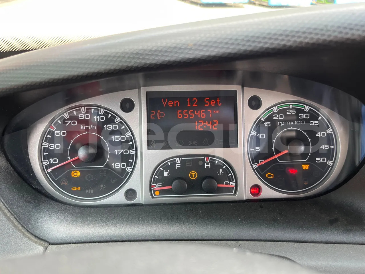 Iveco Daily - Mikroautobusas, Keleivinis furgonas: foto 3 Iveco Daily - Mikroautobusas, Keleivinis furgonas: foto 3