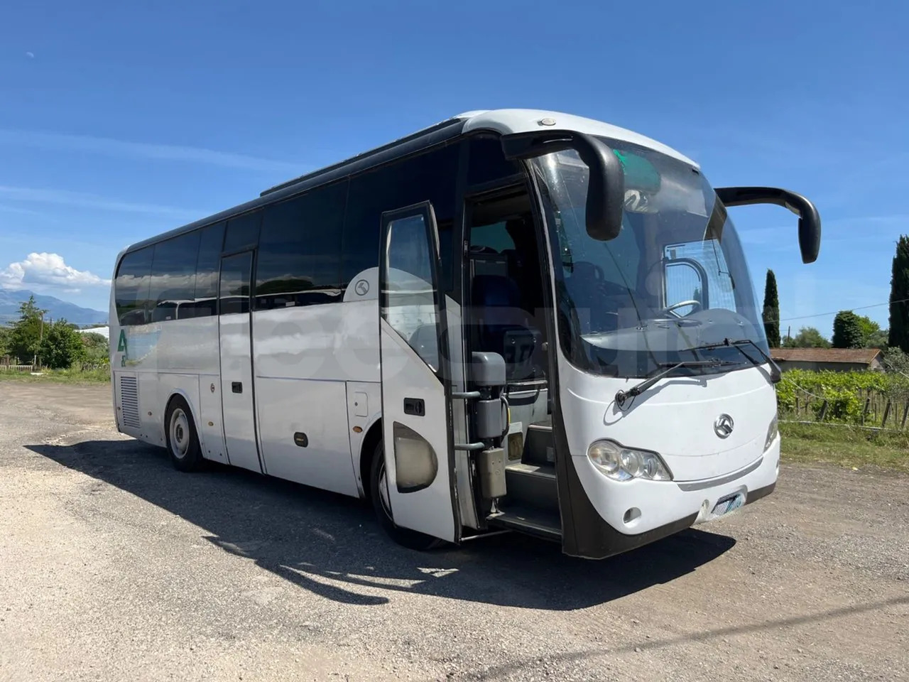 King Long XMQ6900 - Turistinis autobusas: foto 1 King Long XMQ6900 - Turistinis autobusas: foto 1