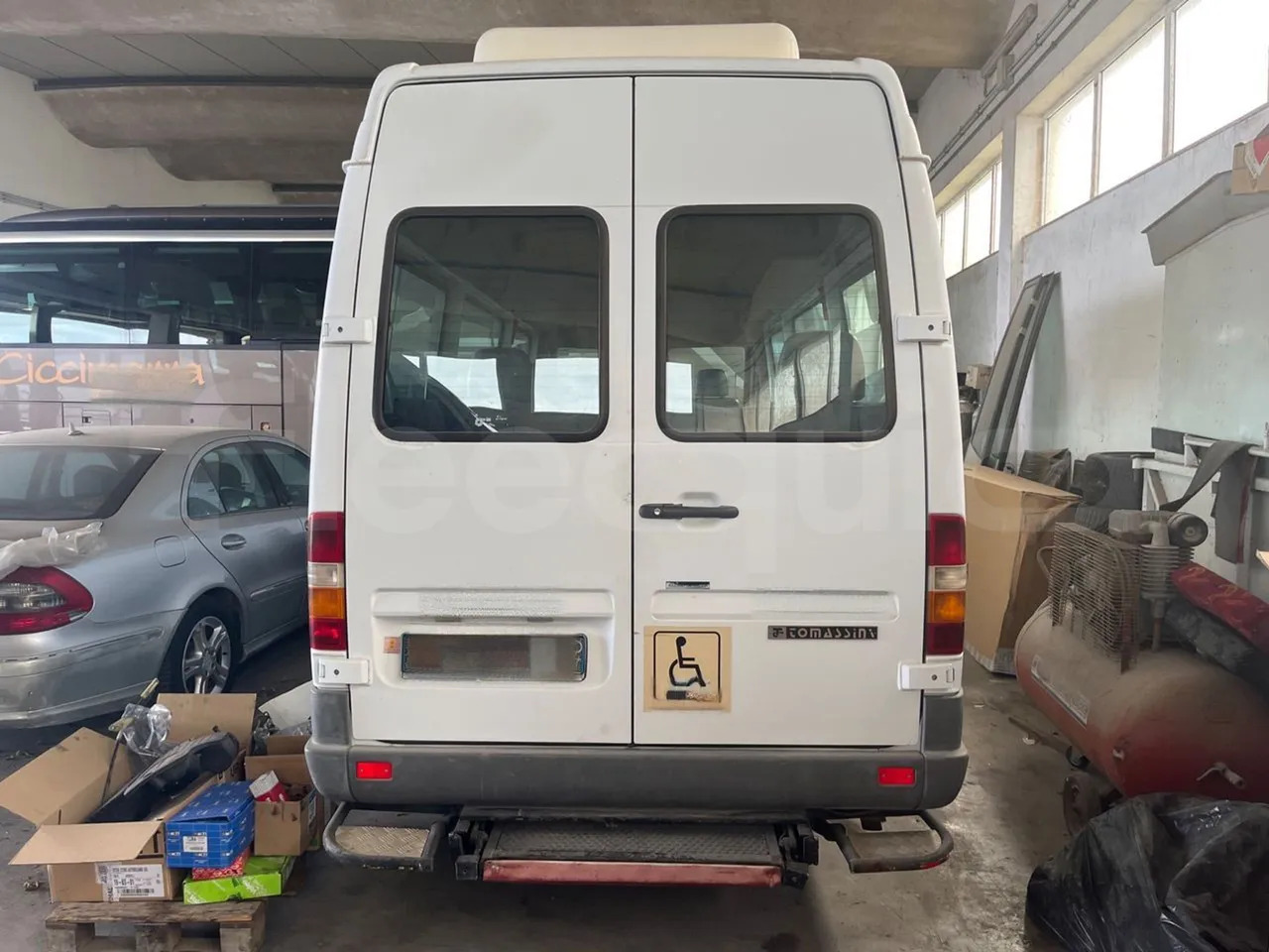 Mercedes-Benz Sprinter - Mikroautobusas, Keleivinis furgonas: foto 5 Mercedes-Benz Sprinter - Mikroautobusas, Keleivinis furgonas: foto 5