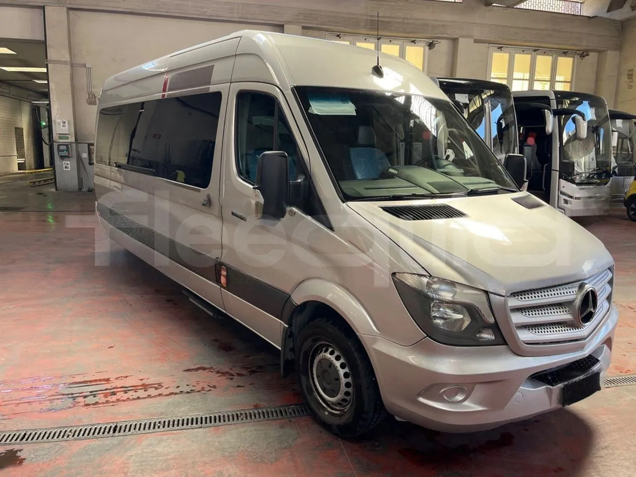 Mercedes-Benz Sprinter - Mikroautobusas, Keleivinis furgonas: foto 1 Mercedes-Benz Sprinter - Mikroautobusas, Keleivinis furgonas: foto 1